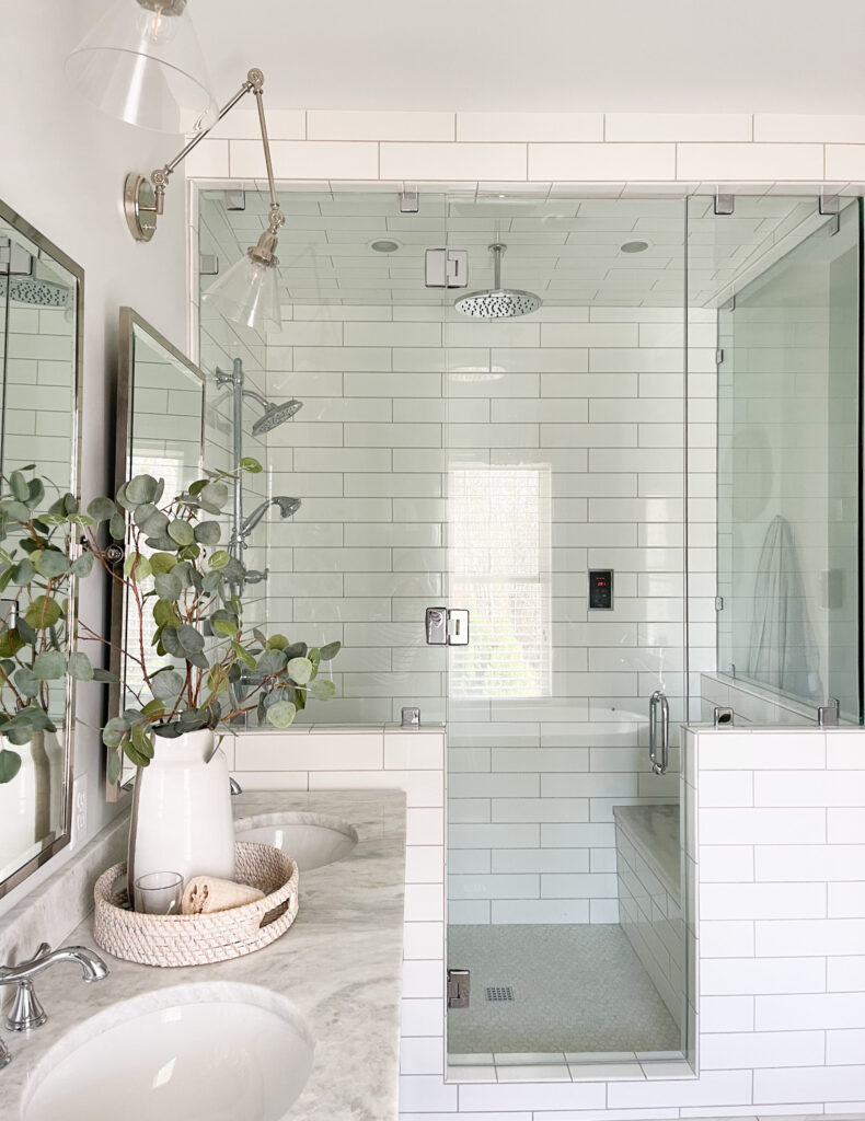 Cozy Bathroom Ideas: 19 Ways to Make Your Bathroom Incredibly Cozy