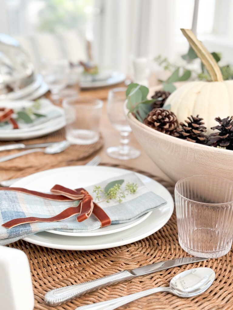 coastal table decor